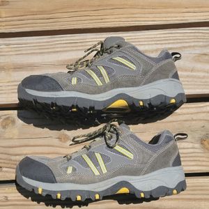 Khombu men's shoe size 10